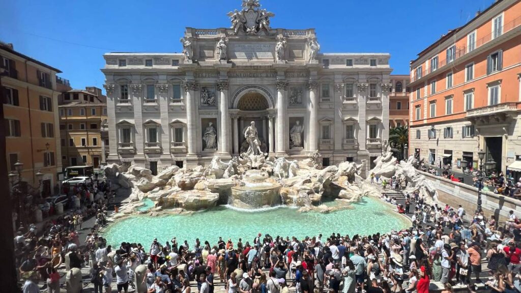 fontana di trevi